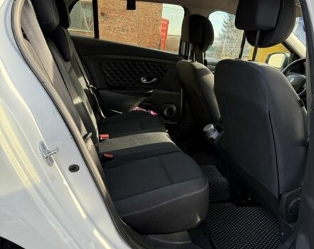 Белый Рено Меган, объемом двигателя 1.5 л и пробегом 363 тыс. км за 5500 $, фото 15 на Automoto.ua