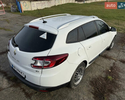 Белый Рено Меган, объемом двигателя 1.46 л и пробегом 299 тыс. км за 6200 $, фото 23 на Automoto.ua