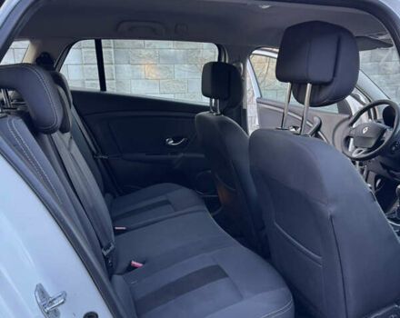 Белый Рено Меган, объемом двигателя 1.46 л и пробегом 298 тыс. км за 6200 $, фото 54 на Automoto.ua