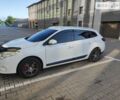 Белый Рено Меган, объемом двигателя 1.5 л и пробегом 300 тыс. км за 7050 $, фото 1 на Automoto.ua