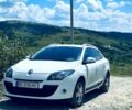 Білий Рено Меган, об'ємом двигуна 1.5 л та пробігом 240 тис. км за 7499 $, фото 1 на Automoto.ua