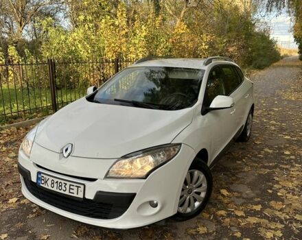 Білий Рено Меган, об'ємом двигуна 1.5 л та пробігом 257 тис. км за 5250 $, фото 1 на Automoto.ua