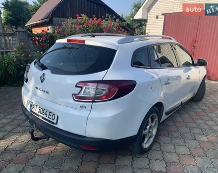 Белый Рено Меган, объемом двигателя 1.46 л и пробегом 210 тыс. км за 6300 $, фото 16 на Automoto.ua