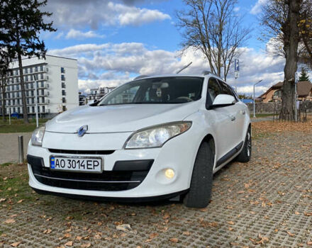 Белый Рено Меган, объемом двигателя 1.5 л и пробегом 270 тыс. км за 6950 $, фото 3 на Automoto.ua