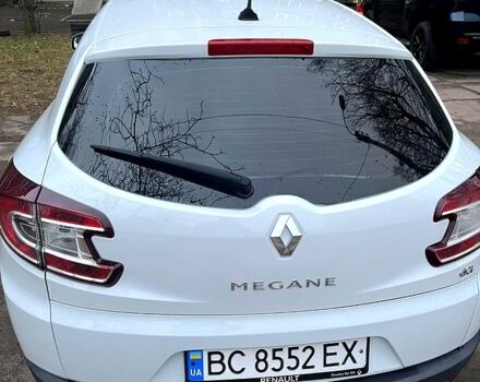 Белый Рено Меган, объемом двигателя 1.5 л и пробегом 280 тыс. км за 7500 $, фото 3 на Automoto.ua