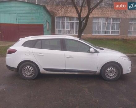 Білий Рено Меган, об'ємом двигуна 1.46 л та пробігом 270 тис. км за 7000 $, фото 8 на Automoto.ua