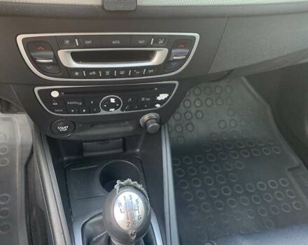 Белый Рено Меган, объемом двигателя 1.46 л и пробегом 210 тыс. км за 6300 $, фото 1 на Automoto.ua