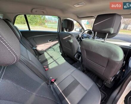 Белый Рено Меган, объемом двигателя 1.87 л и пробегом 216 тыс. км за 7850 $, фото 10 на Automoto.ua