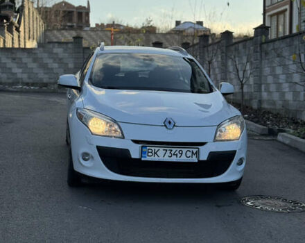 Белый Рено Меган, объемом двигателя 1.46 л и пробегом 298 тыс. км за 6200 $, фото 4 на Automoto.ua