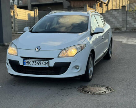 Белый Рено Меган, объемом двигателя 1.46 л и пробегом 298 тыс. км за 6200 $, фото 8 на Automoto.ua