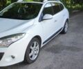 Белый Рено Меган, объемом двигателя 1.5 л и пробегом 200 тыс. км за 7001 $, фото 1 на Automoto.ua