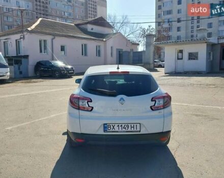 Белый Рено Меган, объемом двигателя 1.46 л и пробегом 300 тыс. км за 6200 $, фото 3 на Automoto.ua