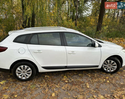 Белый Рено Меган, объемом двигателя 1.5 л и пробегом 257 тыс. км за 5250 $, фото 7 на Automoto.ua