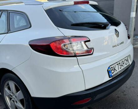 Белый Рено Меган, объемом двигателя 1.46 л и пробегом 298 тыс. км за 6200 $, фото 16 на Automoto.ua