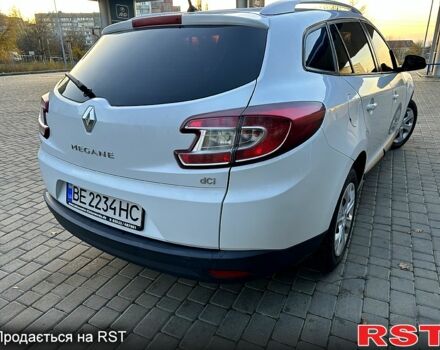 Белый Рено Меган, объемом двигателя 1.5 л и пробегом 240 тыс. км за 7499 $, фото 5 на Automoto.ua