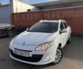 Белый Рено Меган, объемом двигателя 1.5 л и пробегом 260 тыс. км за 7200 $, фото 1 на Automoto.ua