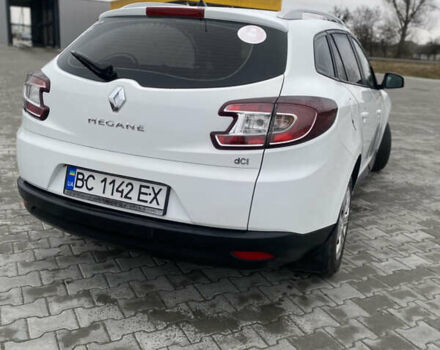 Белый Рено Меган, объемом двигателя 1.46 л и пробегом 232 тыс. км за 5850 $, фото 5 на Automoto.ua