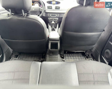 Белый Рено Меган, объемом двигателя 1.87 л и пробегом 302 тыс. км за 6300 $, фото 25 на Automoto.ua