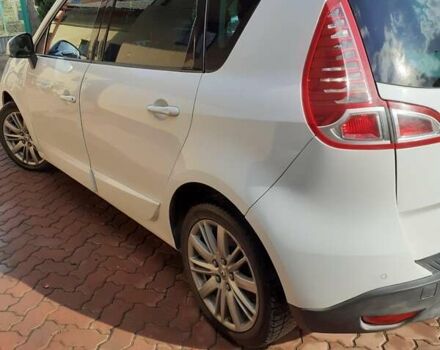 Белый Рено Меган, объемом двигателя 2 л и пробегом 236 тыс. км за 6500 $, фото 2 на Automoto.ua