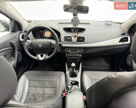 Белый Рено Меган, объемом двигателя 1.87 л и пробегом 302 тыс. км за 6300 $, фото 24 на Automoto.ua
