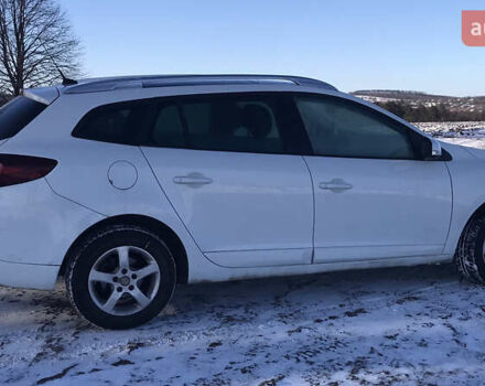 Белый Рено Меган, объемом двигателя 1.87 л и пробегом 211 тыс. км за 6800 $, фото 3 на Automoto.ua