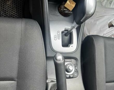 Рено Меган 2010 в Житомире на Automoto.ua Белый Рено Меган, объемом двигателя 1.46 л и пробегом 173 тыс. км за 6700 $, фото 9 на Automoto.ua