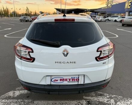 Белый Рено Меган, объемом двигателя 1.5 л и пробегом 243 тыс. км за 7500 $, фото 4 на Automoto.ua