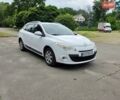 Білий Рено Меган, об'ємом двигуна 1.46 л та пробігом 300 тис. км за 4800 $, фото 1 на Automoto.ua