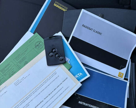 Белый Рено Меган, объемом двигателя 1.46 л и пробегом 298 тыс. км за 6200 $, фото 64 на Automoto.ua