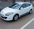 Белый Рено Меган, объемом двигателя 1.5 л и пробегом 298 тыс. км за 4950 $, фото 1 на Automoto.ua