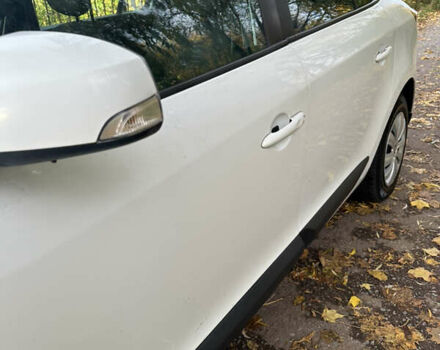 Белый Рено Меган, объемом двигателя 1.5 л и пробегом 257 тыс. км за 5250 $, фото 10 на Automoto.ua