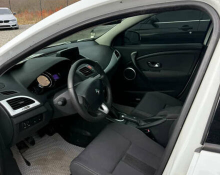 Белый Рено Меган, объемом двигателя 1.87 л и пробегом 295 тыс. км за 6900 $, фото 6 на Automoto.ua