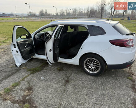 Белый Рено Меган, объемом двигателя 1.46 л и пробегом 299 тыс. км за 6200 $, фото 34 на Automoto.ua