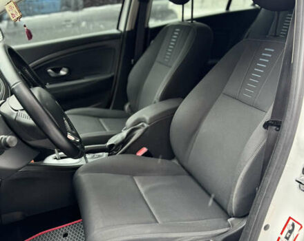 Белый Рено Меган, объемом двигателя 1.46 л и пробегом 299 тыс. км за 6900 $, фото 6 на Automoto.ua