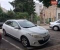 Белый Рено Меган, объемом двигателя 1.5 л и пробегом 311 тыс. км за 5300 $, фото 5 на Automoto.ua