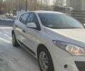 Белый Рено Меган, объемом двигателя 1.5 л и пробегом 287 тыс. км за 5000 $, фото 1 на Automoto.ua