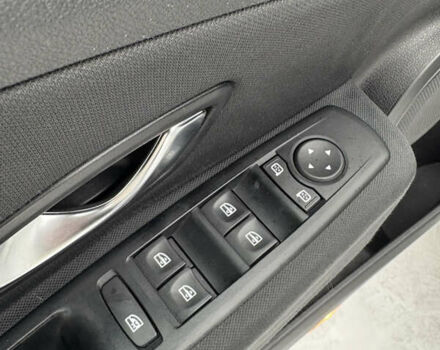 Белый Рено Меган, объемом двигателя 1.6 л и пробегом 250 тыс. км за 7300 $, фото 16 на Automoto.ua