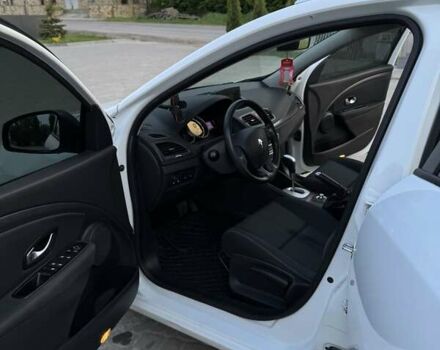 Белый Рено Меган, объемом двигателя 1.46 л и пробегом 316 тыс. км за 6500 $, фото 20 на Automoto.ua