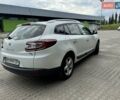 Белый Рено Меган, объемом двигателя 2 л и пробегом 245 тыс. км за 7800 $, фото 1 на Automoto.ua