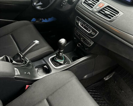 Белый Рено Меган, объемом двигателя 1.46 л и пробегом 289 тыс. км за 6200 $, фото 9 на Automoto.ua