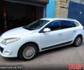 Белый Рено Меган, объемом двигателя 1.5 л и пробегом 250 тыс. км за 6500 $, фото 1 на Automoto.ua