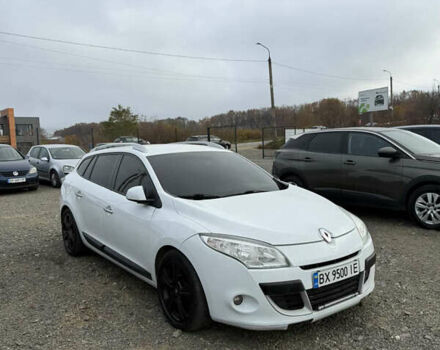 Белый Рено Меган, объемом двигателя 1.87 л и пробегом 295 тыс. км за 6900 $, фото 2 на Automoto.ua