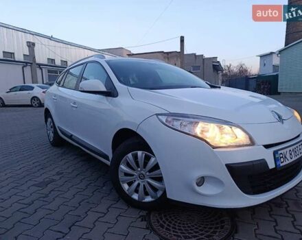 Белый Рено Меган, объемом двигателя 1.46 л и пробегом 258 тыс. км за 6200 $, фото 43 на Automoto.ua
