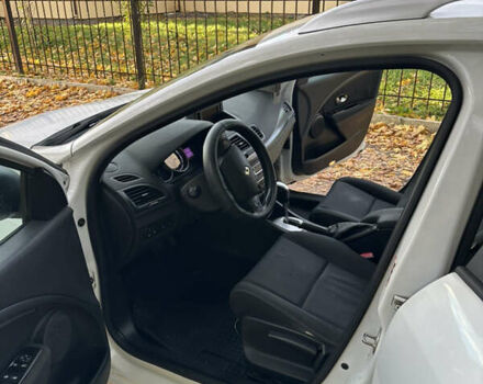 Белый Рено Меган, объемом двигателя 1.5 л и пробегом 257 тыс. км за 5250 $, фото 22 на Automoto.ua