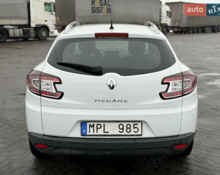 Белый Рено Меган, объемом двигателя 1.6 л и пробегом 211 тыс. км за 6750 $, фото 9 на Automoto.ua