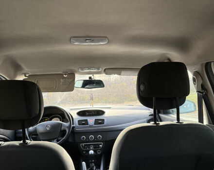 Білий Рено Меган, об'ємом двигуна 1.5 л та пробігом 363 тис. км за 5700 $, фото 9 на Automoto.ua