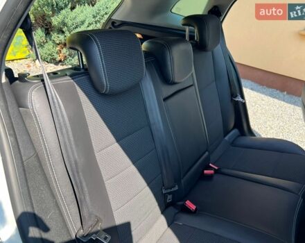 Білий Рено Меган, об'ємом двигуна 1.6 л та пробігом 198 тис. км за 7100 $, фото 19 на Automoto.ua