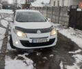 Білий Рено Меган, об'ємом двигуна 1.46 л та пробігом 320 тис. км за 5800 $, фото 1 на Automoto.ua