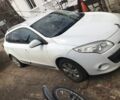 Белый Рено Меган, объемом двигателя 1.5 л и пробегом 350 тыс. км за 6800 $, фото 1 на Automoto.ua