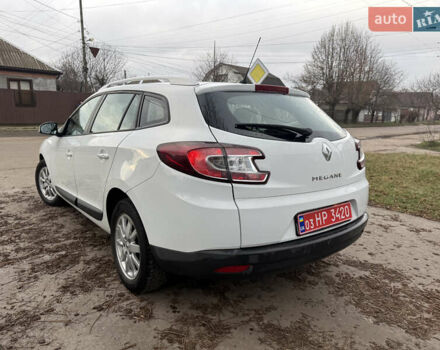 Белый Рено Меган, объемом двигателя 1.6 л и пробегом 211 тыс. км за 7399 $, фото 14 на Automoto.ua